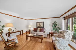 808 Lyndhurst Ct, Naperville, IL 60563 - Photo 8