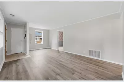 327 Marquette Street, Park Forest, IL 60466 - Photo 10