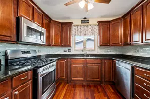 8930 Poplar St, Tinley Park, IL 60487 - Photo 12