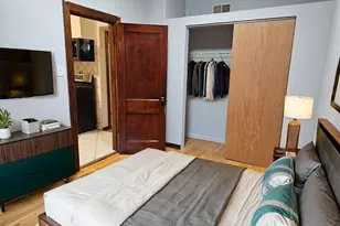 2340 W Thomas St, Chicago, IL 60622 - Photo 4