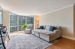 195 N Harbor Dr, Chicago, IL 60601 - Photo 10