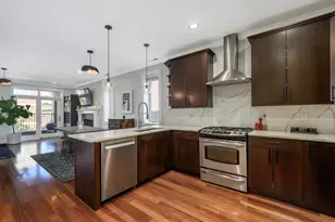 1043 W Monroe St, Chicago, IL 60607 - Photo 2