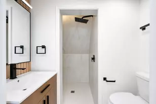 8013 S Harper Ave, Chicago, IL 60619 - Photo 24