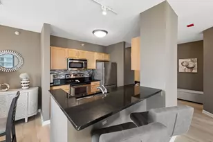 222 N Columbus Dr, Chicago, IL 60601 - Photo 8