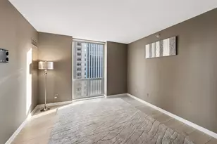 222 N Columbus Dr, Chicago, IL 60601 - Photo 14