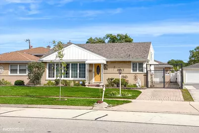 8811 N Merrill Street, Niles, IL 60714 - Photo 1
