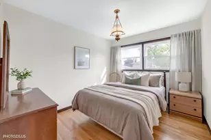 8811 N Merrill St, Niles, IL 60714 - Photo 12