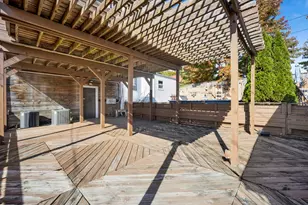 2937 N Washtenaw Ave, Chicago, IL 60618 - Photo 22