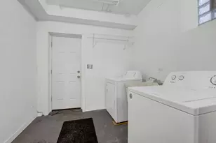 2937 N Washtenaw Ave, Chicago, IL 60618 - Photo 18