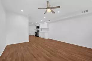 2937 N Washtenaw Ave, Chicago, IL 60618 - Photo 6