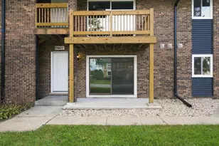 19405 Oakwood Ave, Country Club Hills, IL 60478 - Photo 28