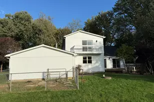 26830 N Huston Ave, Wauconda, IL 60084 - Photo 4