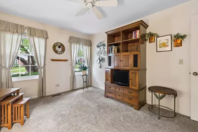 818 Butternut Lane #A, Mount Prospect, IL 60056 - Photo 14