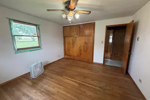 2219 Deets Rd, Sterling, IL 61081 - Photo 16