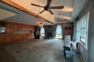 2219 Deets Rd, Sterling, IL 61081 - Photo 10