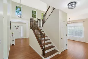 935 Concord Cir, Mundelein, IL 60060 - Photo 8