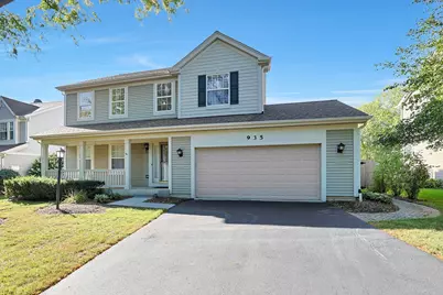 935 Concord Circle, Mundelein, IL 60060 - Photo 2
