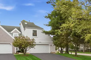 290 Oak Bluff Ct, Wauconda, IL 60084 - Photo 1