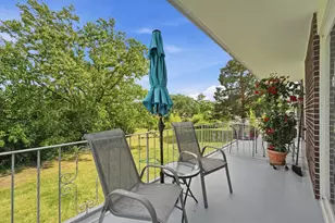 100 Deborah Ln, Wheeling, IL 60090 - Photo 6
