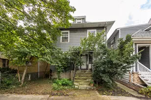 4726 N Maplewood Ave, Chicago, IL 60625 - Photo 1