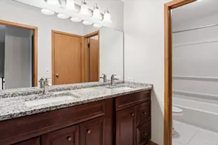 1440 Carleton Ave, Naperville, IL 60565 - Photo 8