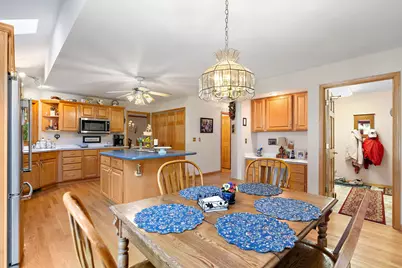 1646 Flagstone Drive, Crystal Lake, IL 60014 - Photo 14