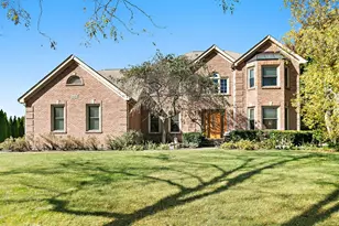 1646 Flagstone Dr, Crystal Lake, IL 60014 - Photo 1