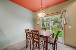 289 Nicole Dr, South Elgin, IL 60177 - Photo 10