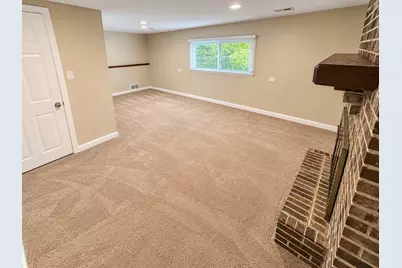 9838 S 81st Avenue, Palos Hills, IL 60465 - Photo 12