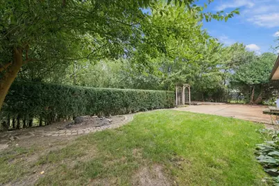 2924 Acorn Lane, Northbrook, IL 60062 - Photo 22