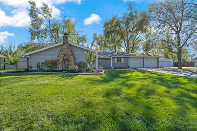 8941 Chadbourn Drive, Orland Park, IL 60462 - Photo 2