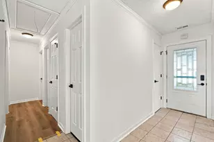 8941 Chadbourn Dr, Orland Park, IL 60462 - Photo 6