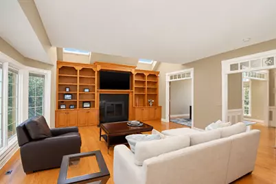937 Saint Andrews Circle, Geneva, IL 60134 - Photo 8