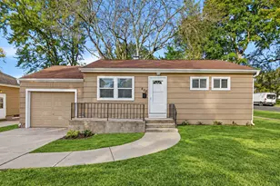 502 S 3rd St, West Dundee, IL 60118 - Photo 1