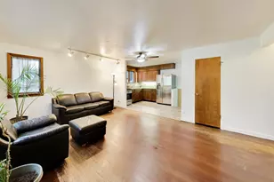 2183 Laura Ln, Des Plaines, IL 60018 - Photo 4