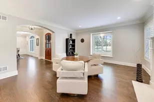 1871 W Salisbury Ln, Lake Forest, IL 60045 - Photo 10