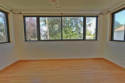 8200 Major Avenue, Morton Grove, IL 60053 - Photo 18