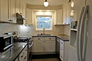8200 Major Ave, Morton Grove, IL 60053 - Photo 12