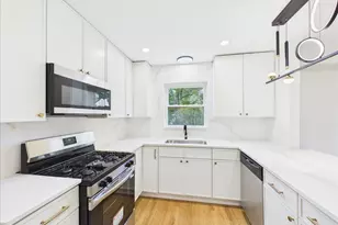 1623 Sawyer Ave, Wheaton, IL 60187 - Photo 6