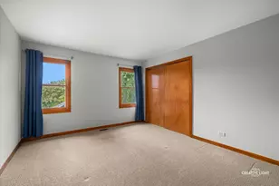 73 N Forestview Ln, Aurora, IL 60502 - Photo 22