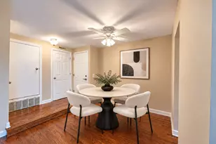 6820 Joliet Rd, Indian Head Park, IL 60525 - Photo 2