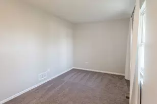 1004 Daniel St, Plano, IL 60545 - Photo 6
