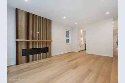 3721 N Kenmore Avenue #1, Chicago, IL 60613 - Photo 2
