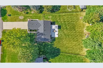 1418 Torrey Trail, Johnsburg, IL 60051 - Photo 38