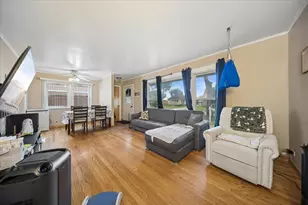 1372 S 6th Ave, Des Plaines, IL 60018 - Photo 4