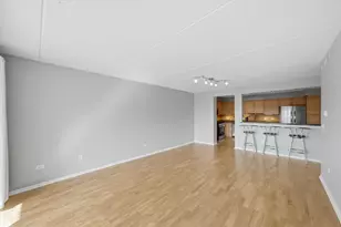 6807 N Milwaukee Ave, Niles, IL 60714 - Photo 14