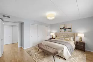 6807 N Milwaukee Ave, Niles, IL 60714 - Photo 20