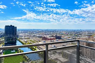 235 W Van Buren St, Chicago, IL 60607 - Photo 18