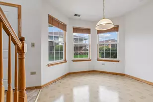 18260 Kirby Dr, Tinley Park, IL 60487 - Photo 10
