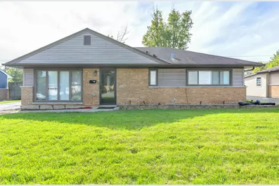 167 N Shabbona Drive, Park Forest, IL 60466 - Photo 2